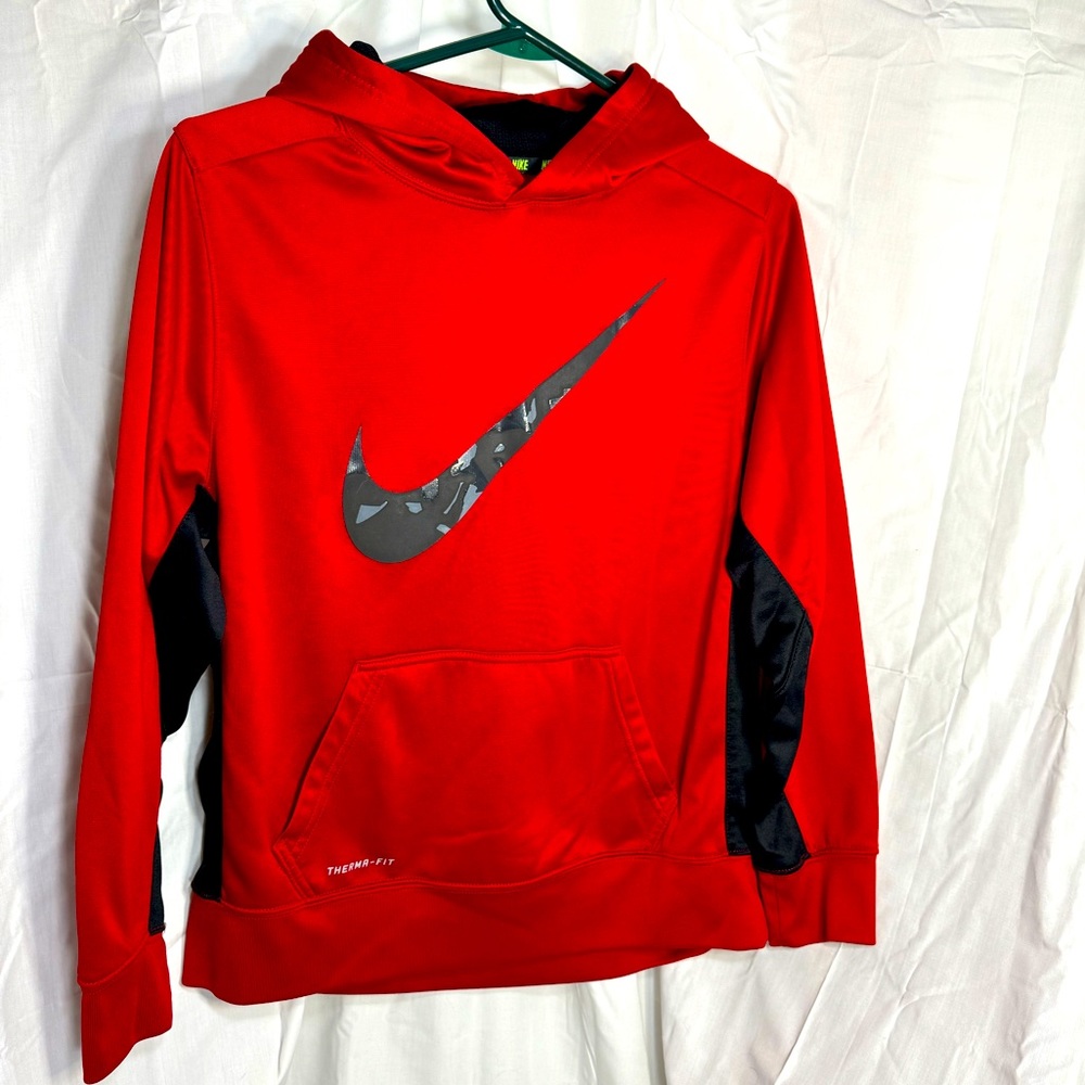 Nike ThermaFit Hoodie Youth XL